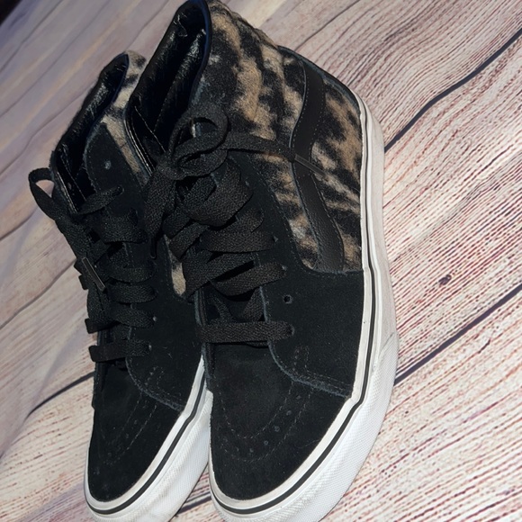 Vans Sk8Hi leopard black sneakers . Size 5.5 - Picture 12 of 13